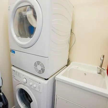 Palazzo Dei Conti Bed and breakfast Nápoles