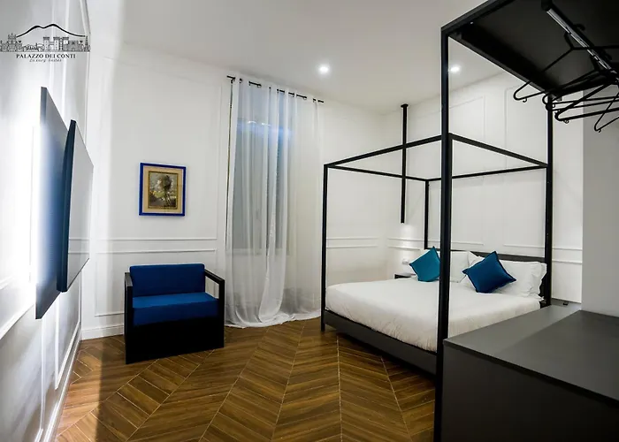 Palazzo Dei Conti Neapel